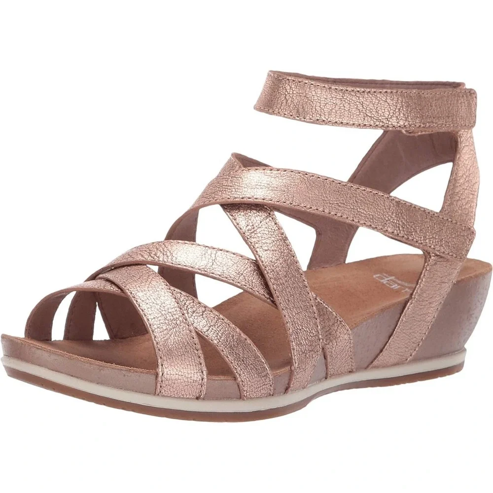 Dansko Deandra Rose Gold Metallic Leather Strappy Wedge Sandals Womens 38‎